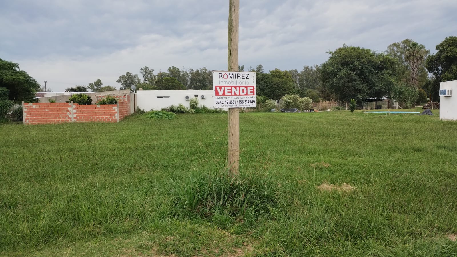 Sarmiento entre Bayo y Zabala