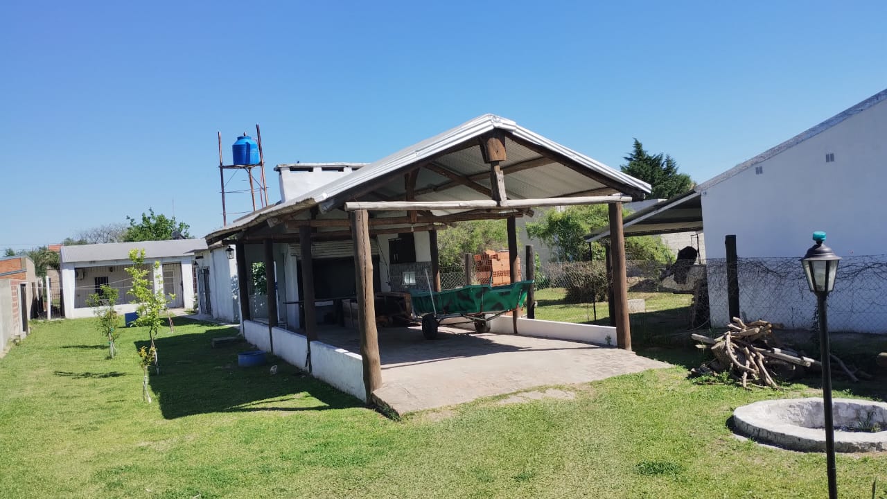 Bº Los Paraísos -  Calle Los Lapachos